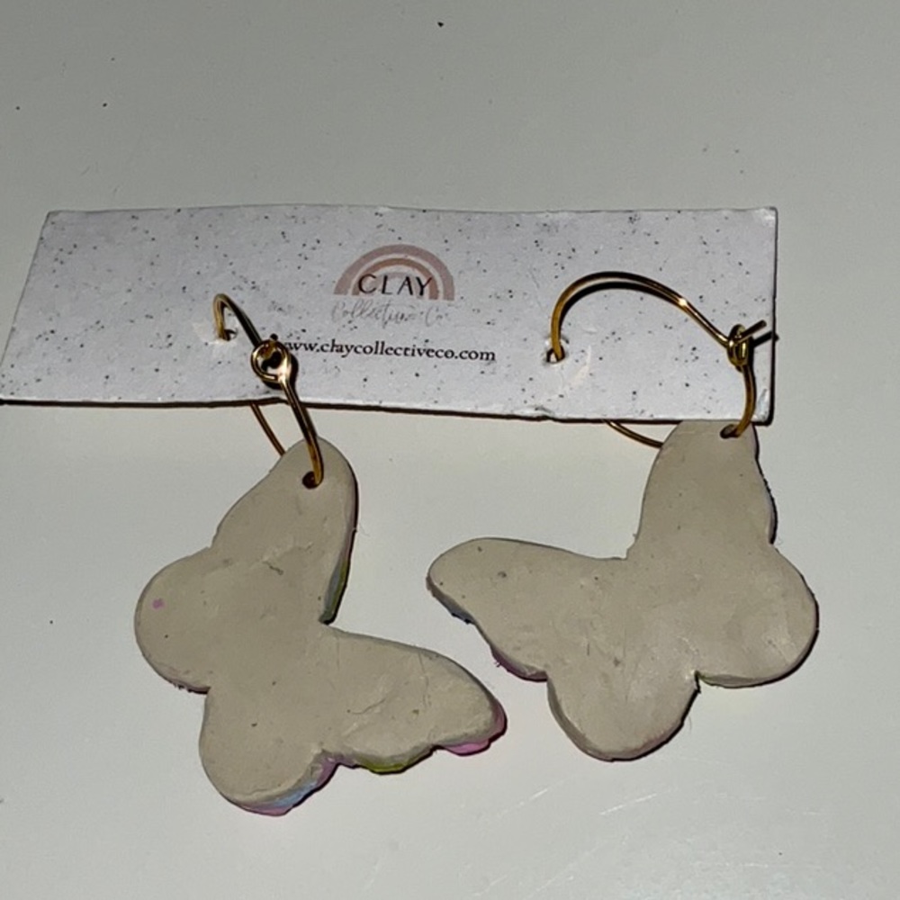 Clay Collective Co Floral Butterfly Earrings Lightweight Spring Colors - Picture 5 of 11